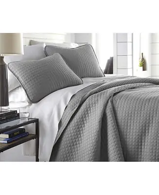 Oversized Lightweight 3-Pc. Quilt Set, King/California King No Minimum Order