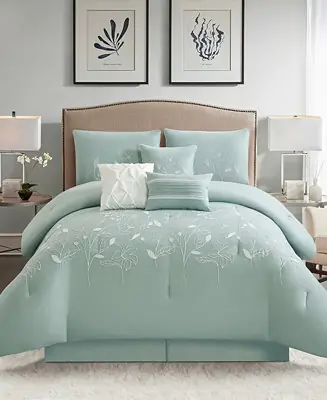 Safina Floral 7-Pc. Comforter Set, King Don’t Miss Out