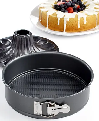 Fan Favorite Fancy Bundt Springform Pan