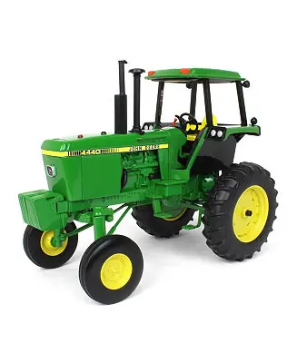 1/16 John Deere 4440 High Crop, 2021 Two-Cylinder Club Collector Edition Instant Buy